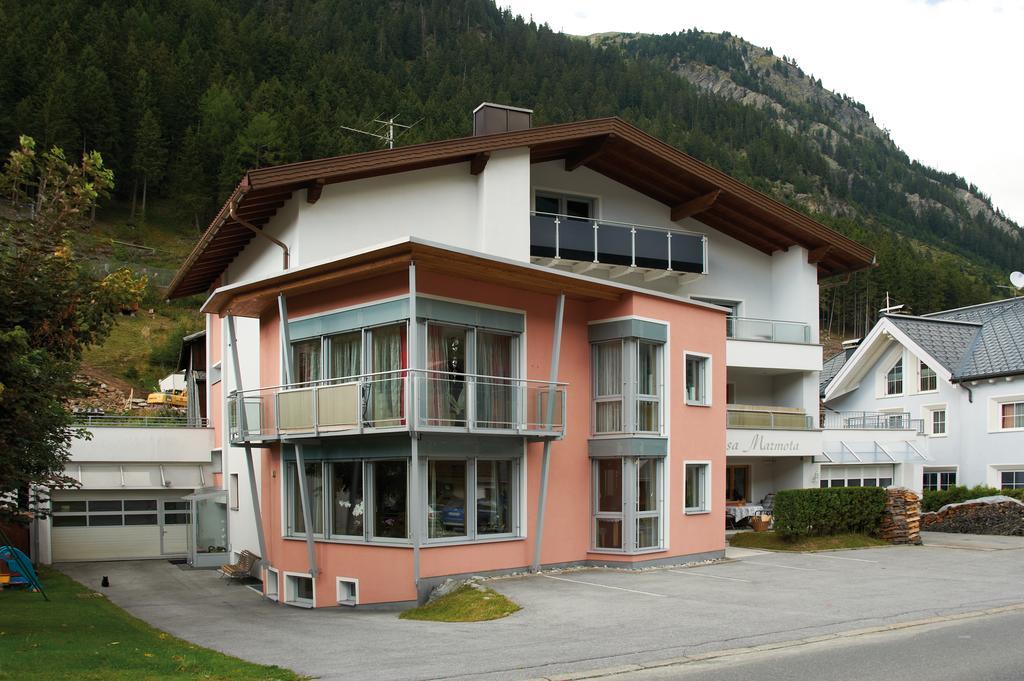 イシュグルCasa Marmotaアパートメント エクステリア 写真