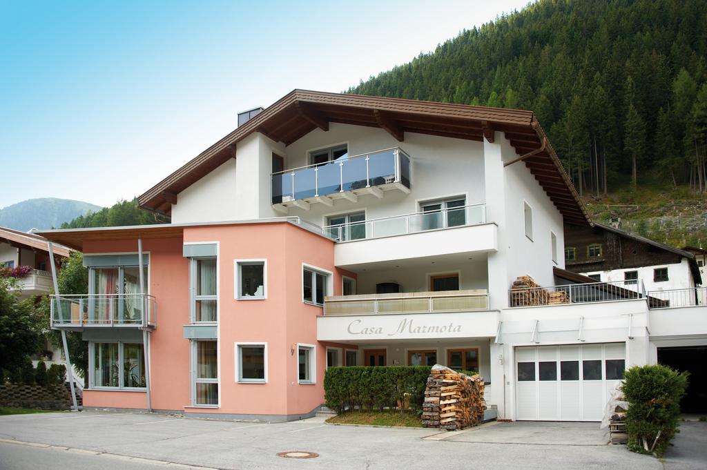 イシュグルCasa Marmotaアパートメント エクステリア 写真
